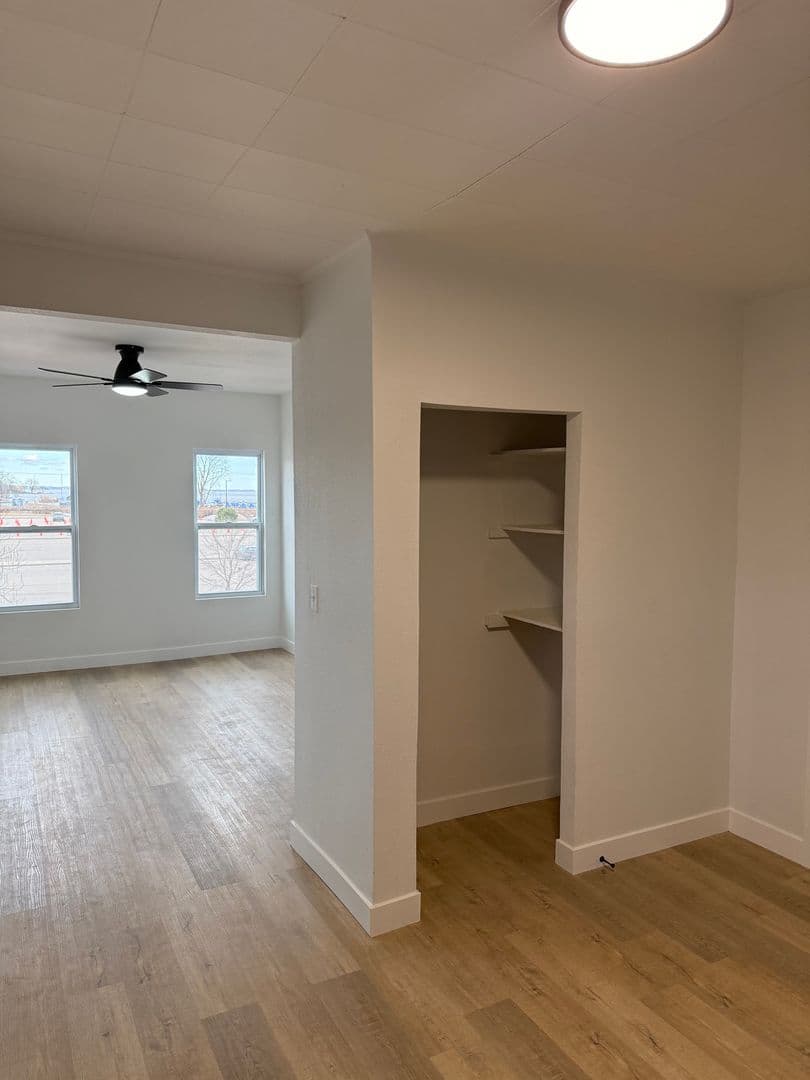 Oshkosh Apartment: 1119 Main Street