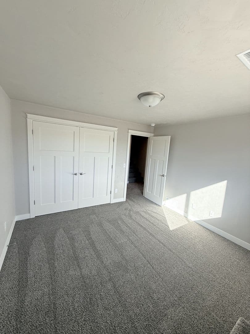 Appleton Apartment: 4786 Marlo Way