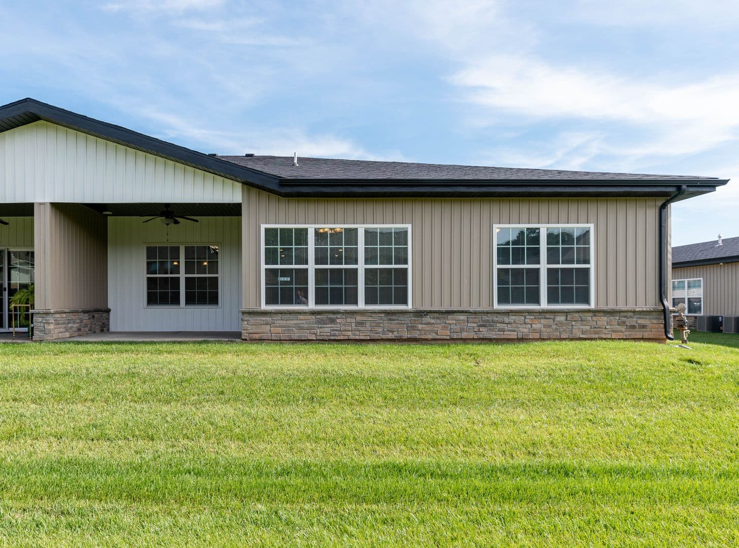 Rogersville Townhome: Logan Street