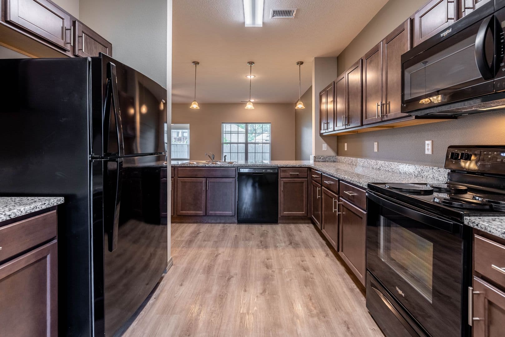 Rogersville Townhome: Logan Street