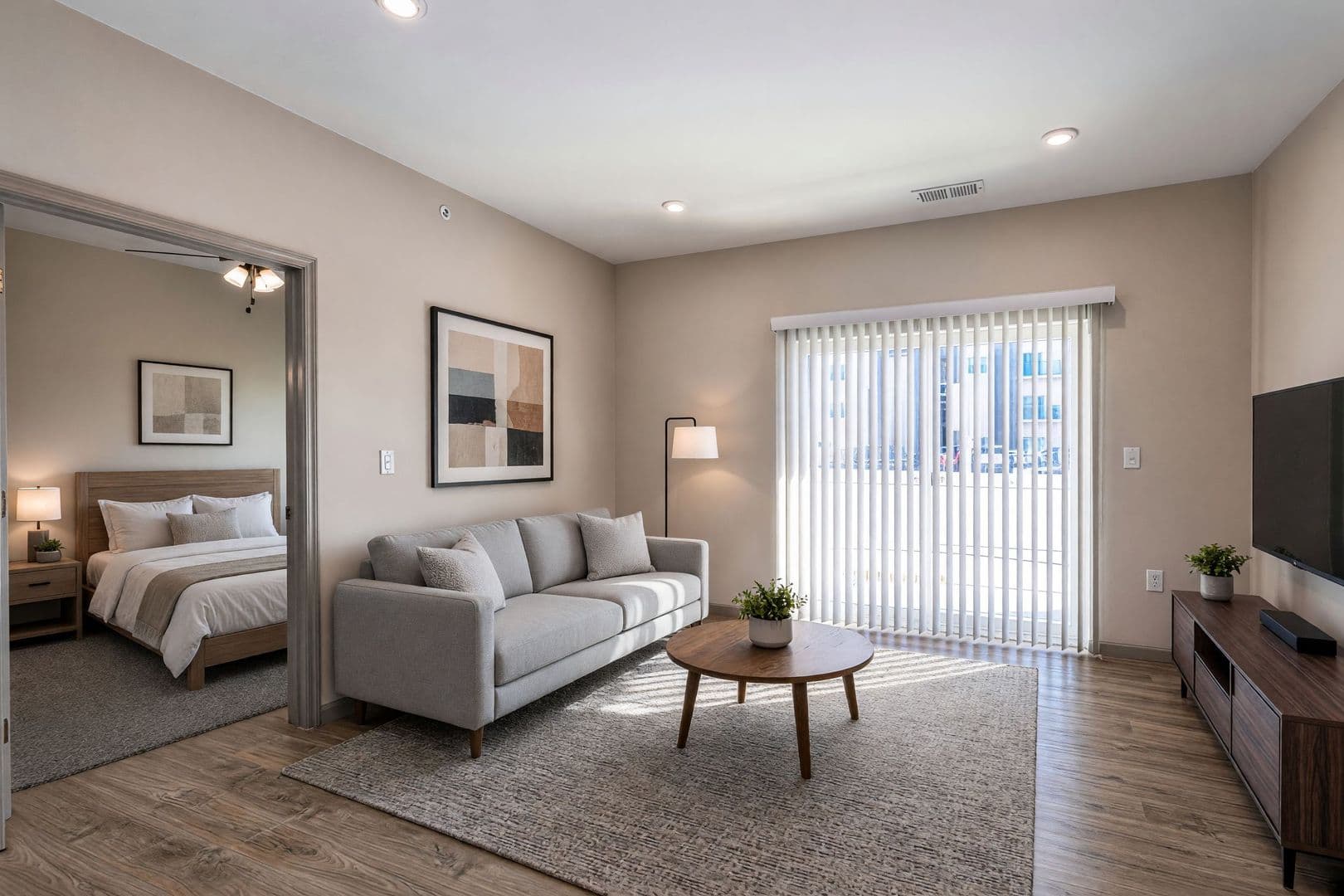 Nixa Apartment: 106 East Greenbriar Drive