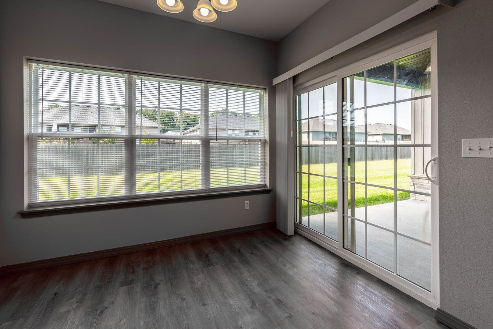 Rogersville Townhome: Logan Street