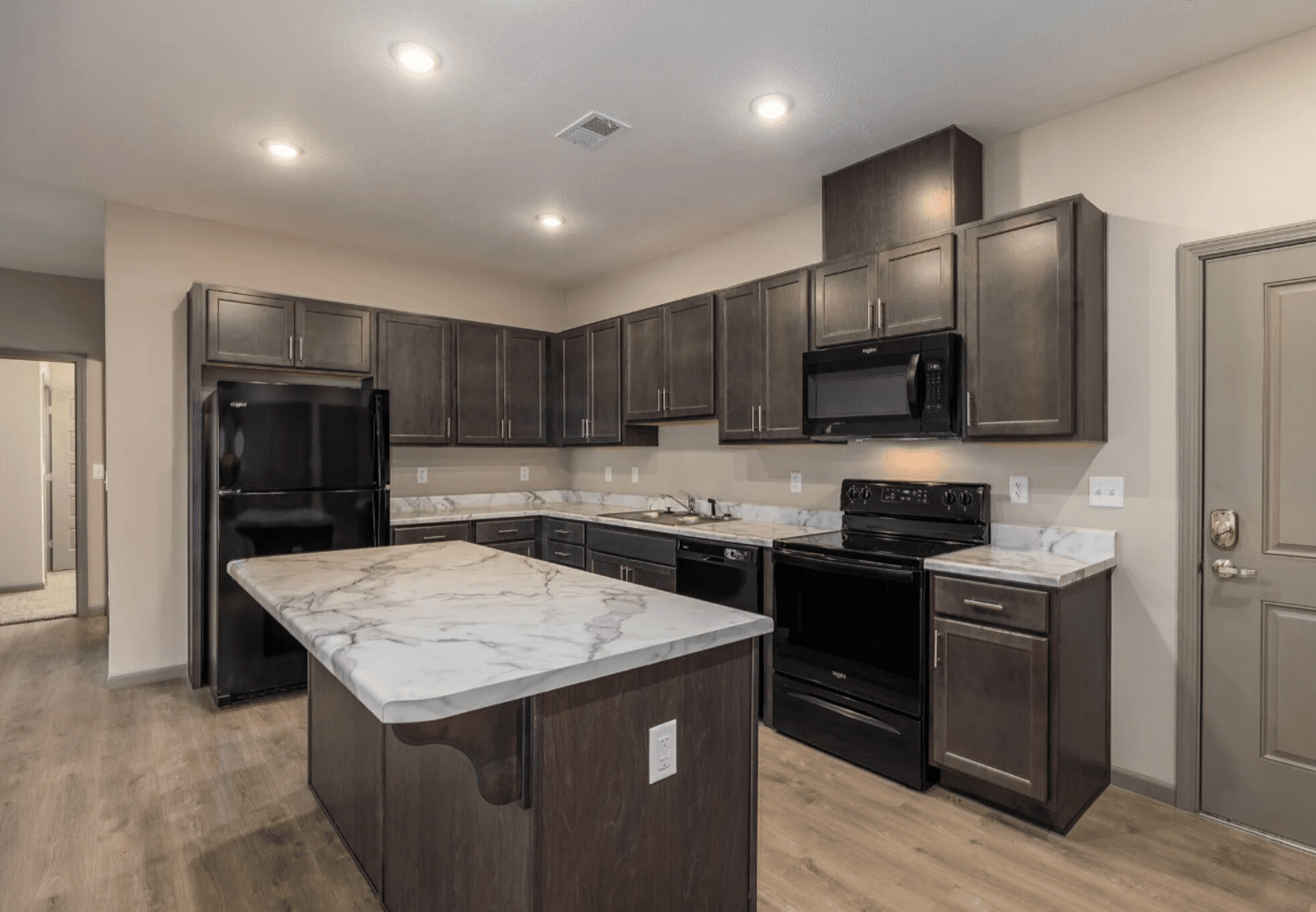 Nixa Apartment: 106 East Greenbriar Drive