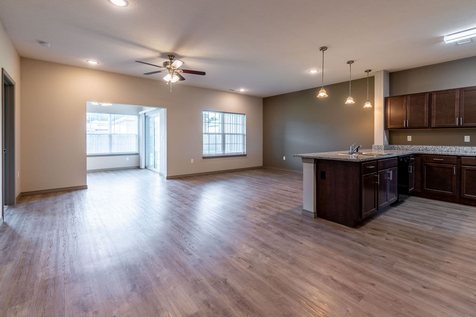 Rogersville Townhome: Logan Street