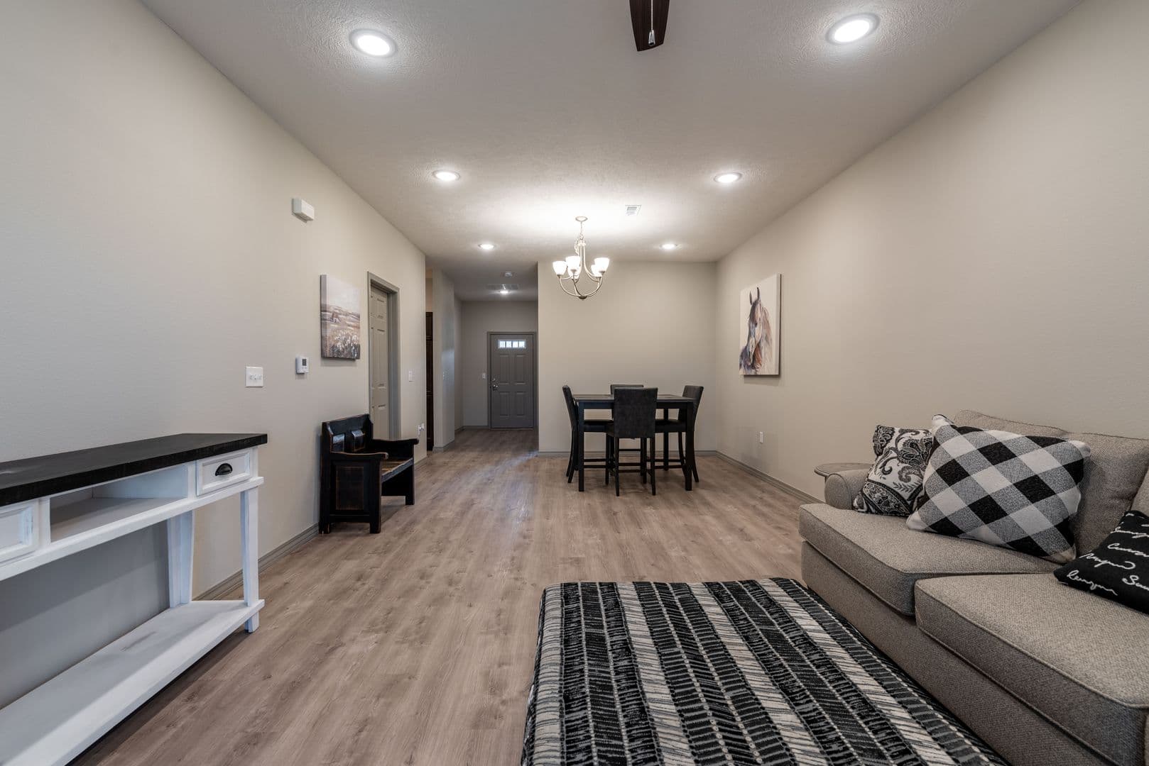 Rogersville Townhome: Logan Street