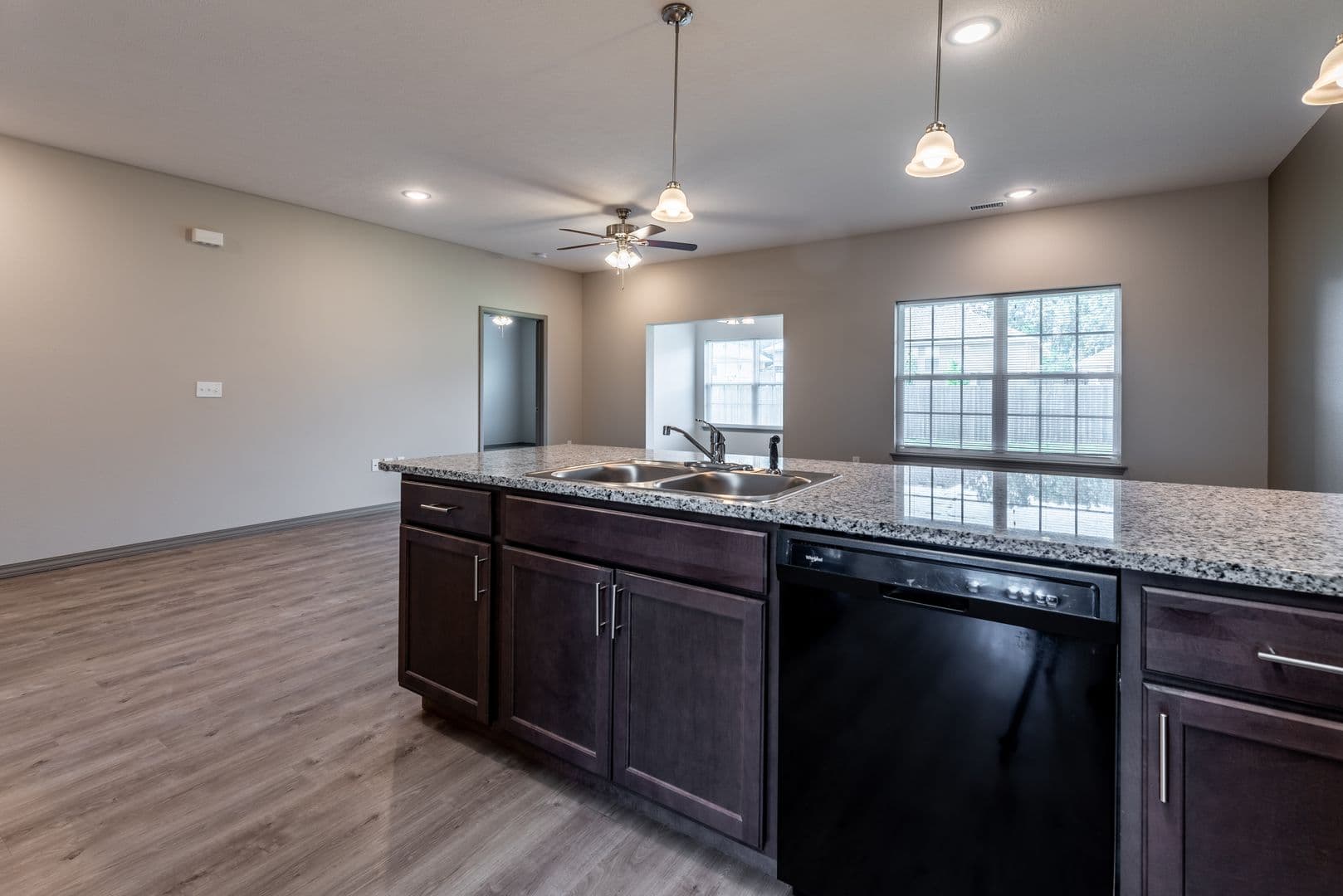 Rogersville Townhome: Logan Street