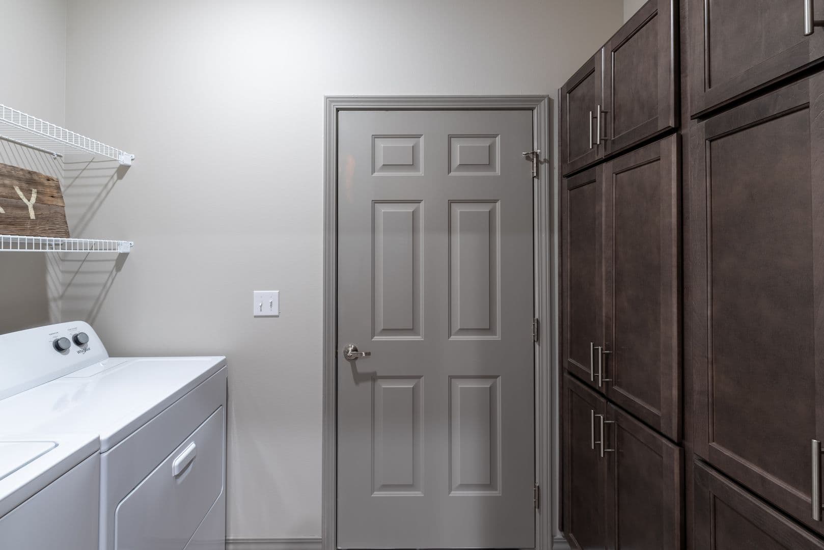 Rogersville Townhome: Logan Street