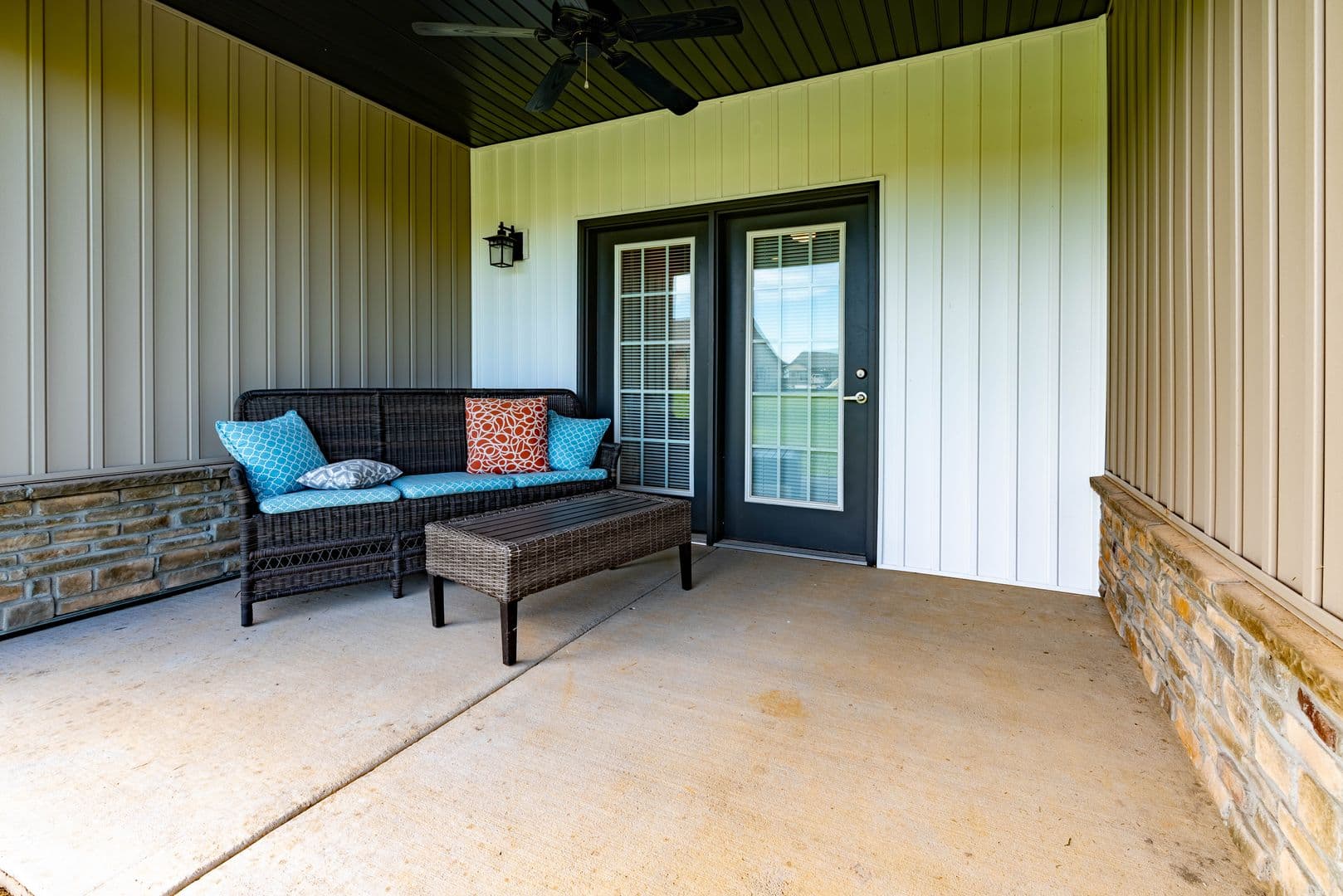 Rogersville Townhome: Logan Street