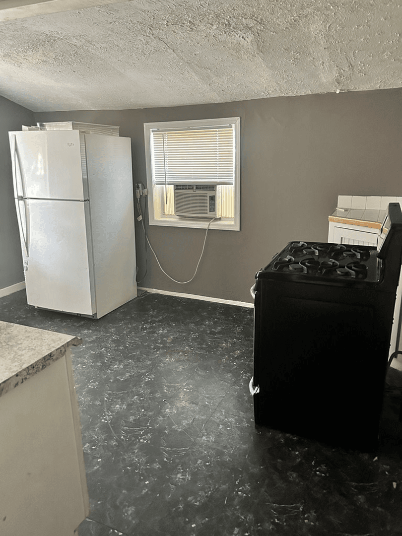 Columbus Apartment: 1113 19th Street