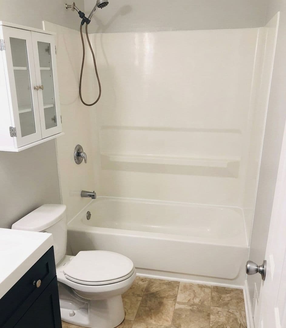 Newnan Apartment: 29 Tinica Way