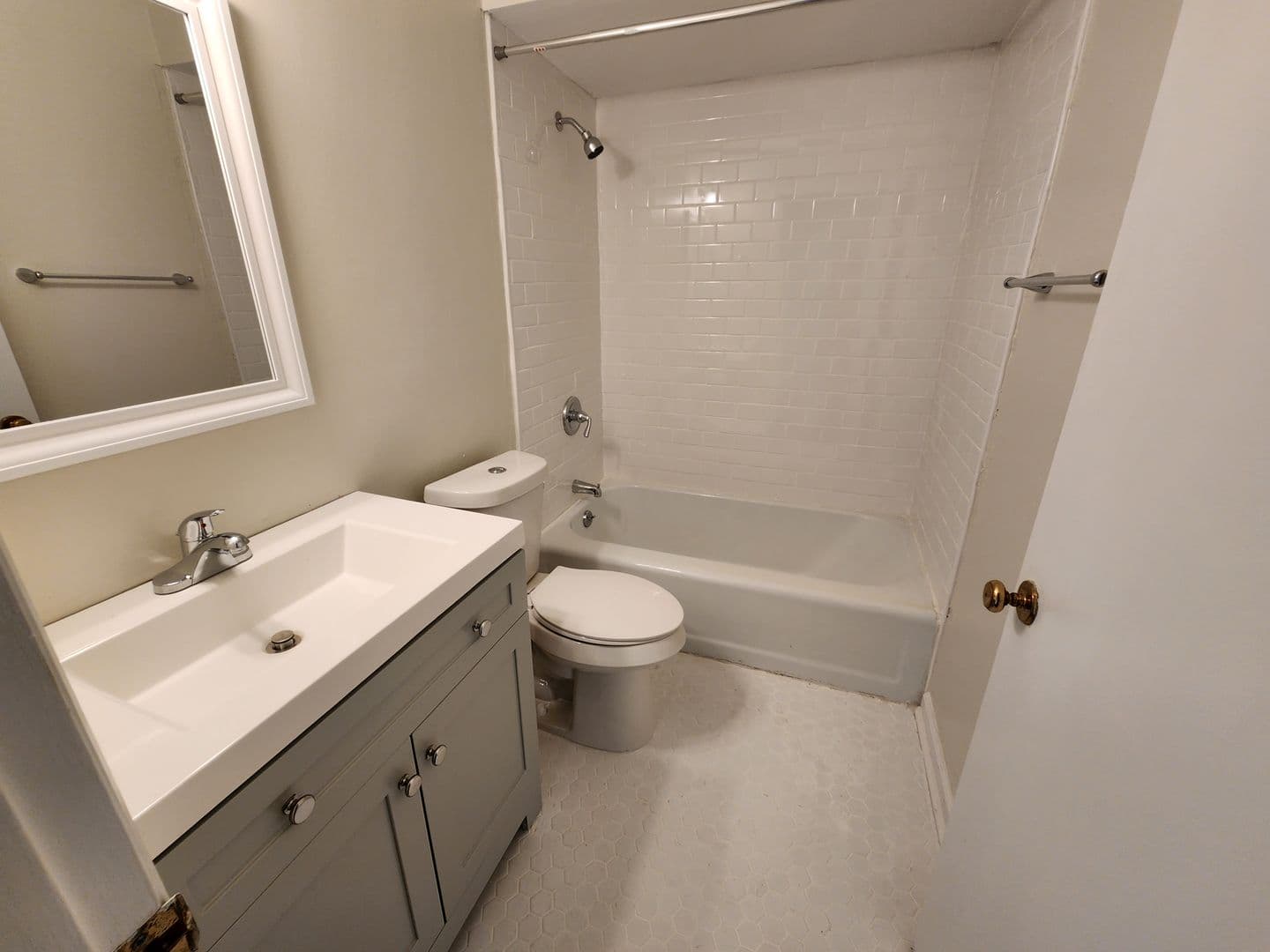 Columbus House: 1136 Bunker Hill Road