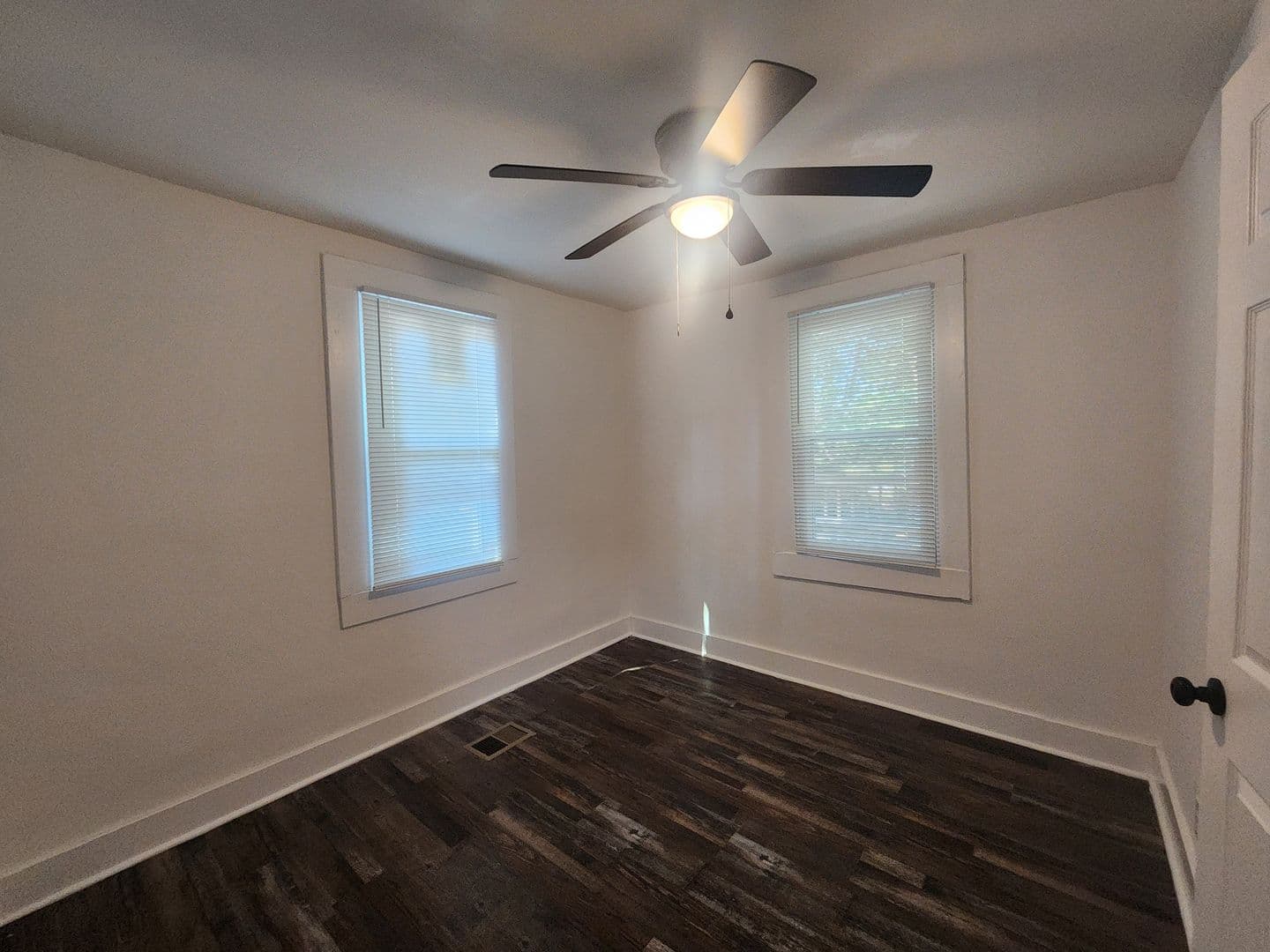 Columbus House: 5503 Buena Vista Rd