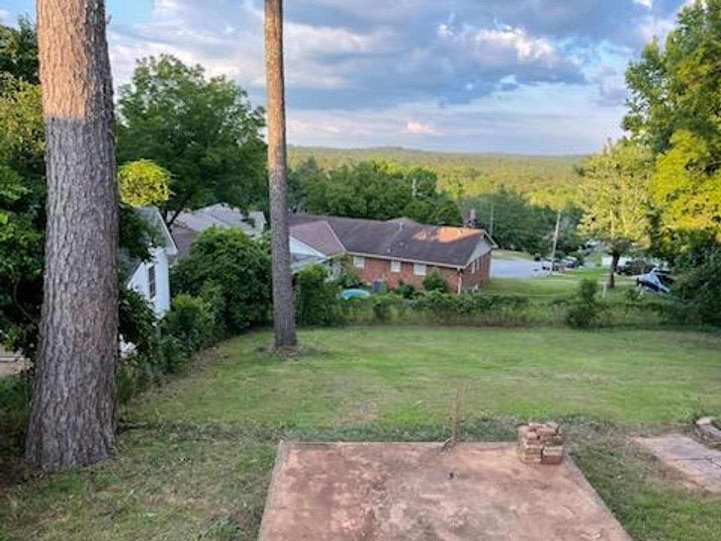 Columbus House: 1136 Bunker Hill Road