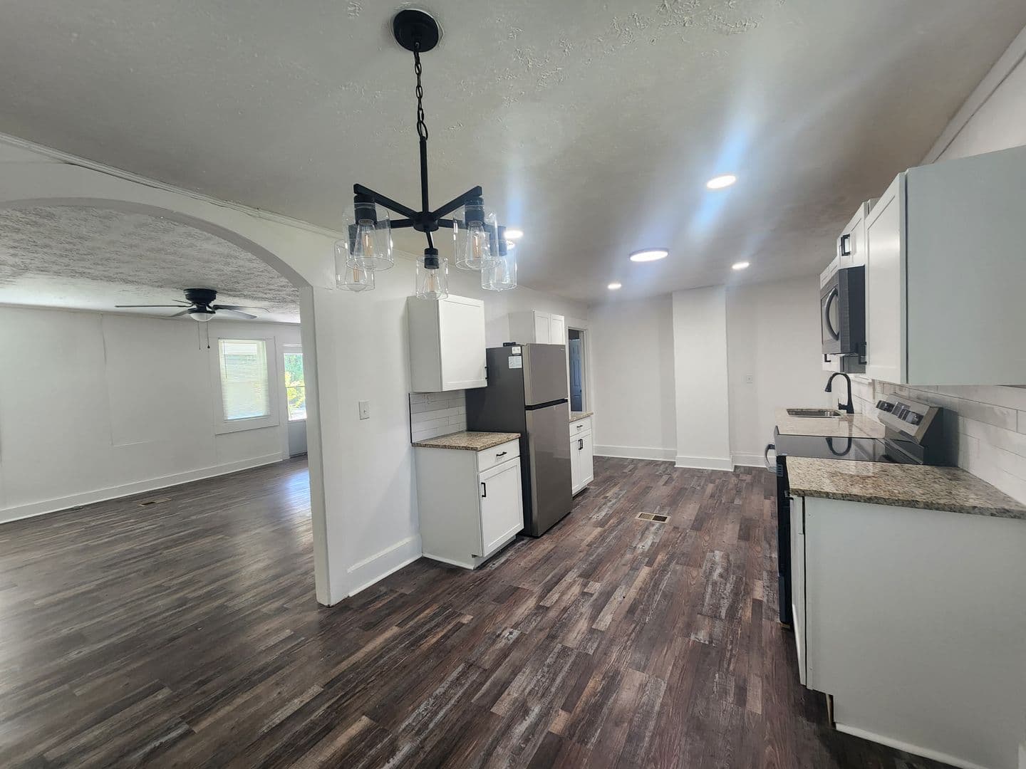 Columbus House: 5503 Buena Vista Rd