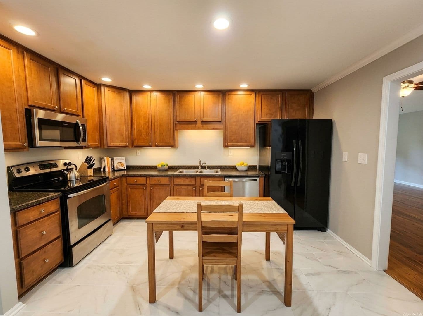 Newnan Apartment: 29 Tinica Way