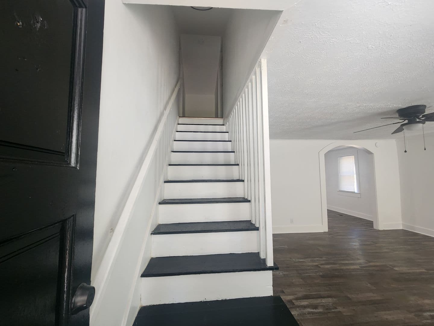 Columbus House: 5503 Buena Vista Rd