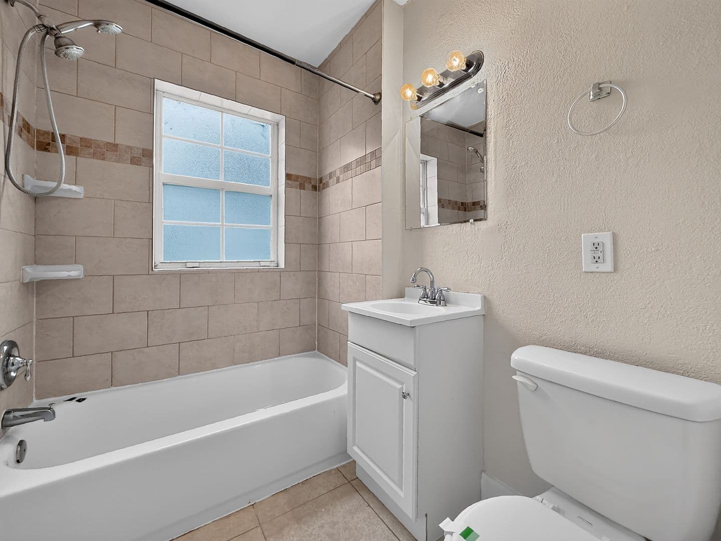 Jacksonville Apartment: 2671-2673 Forbes Street
