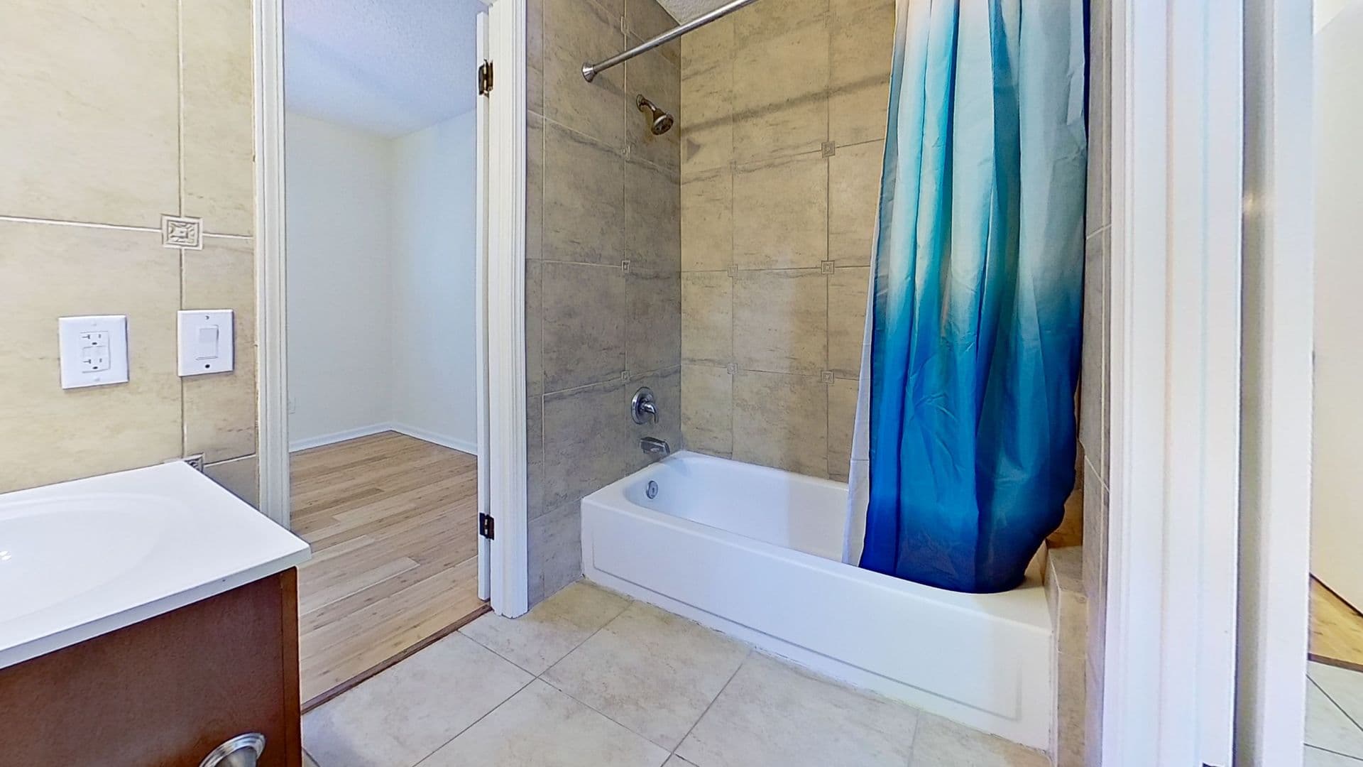 Neptune Beach House: 1115 Hamlet Court