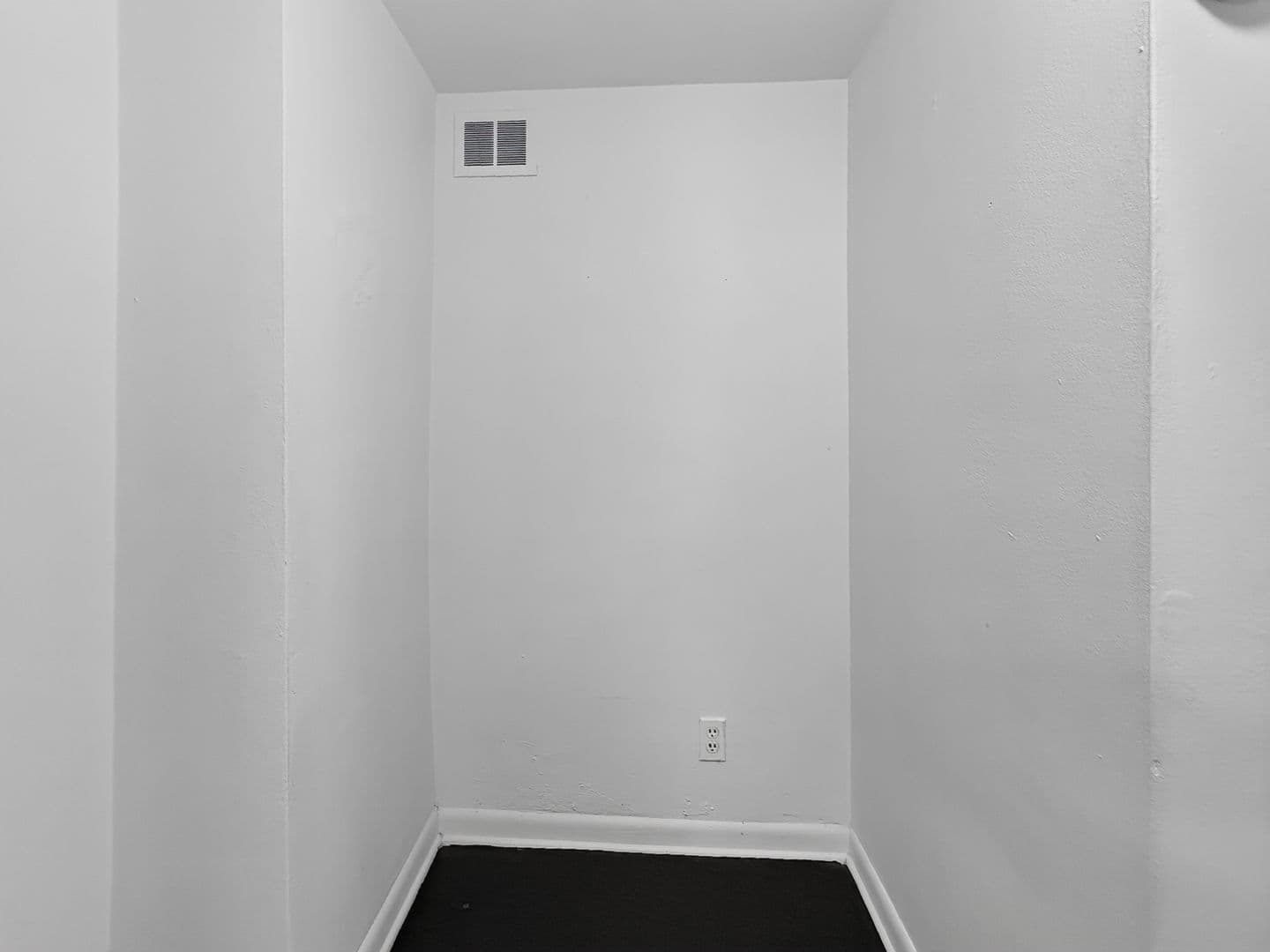 Jacksonville Apartment: 1806 Van Wert Ave