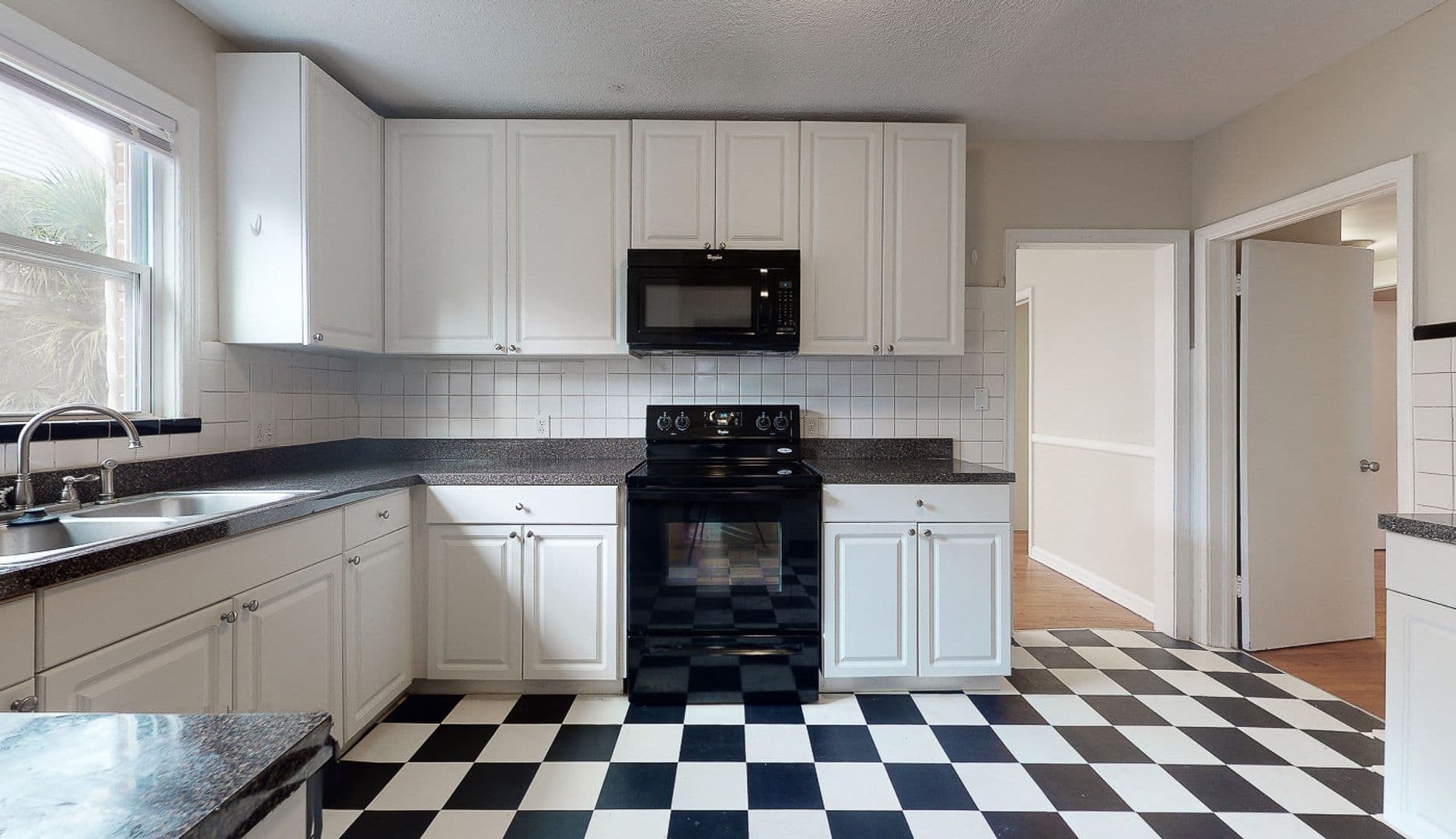 Jacksonville Apartment: 1274 - 1276 Belmont Terr