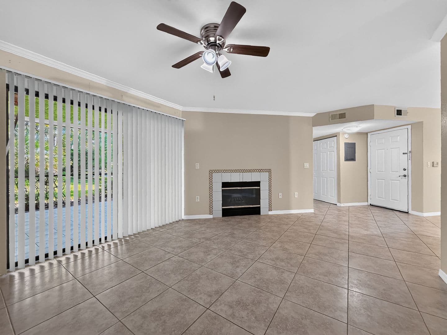 Jacksonville Condo: 10150 Belle Rive Blvd