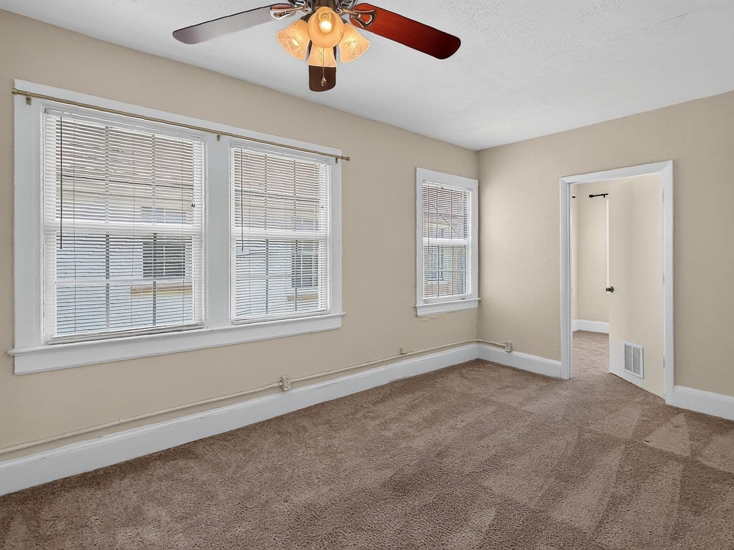 Jacksonville Apartment: 2671-2673 Forbes Street