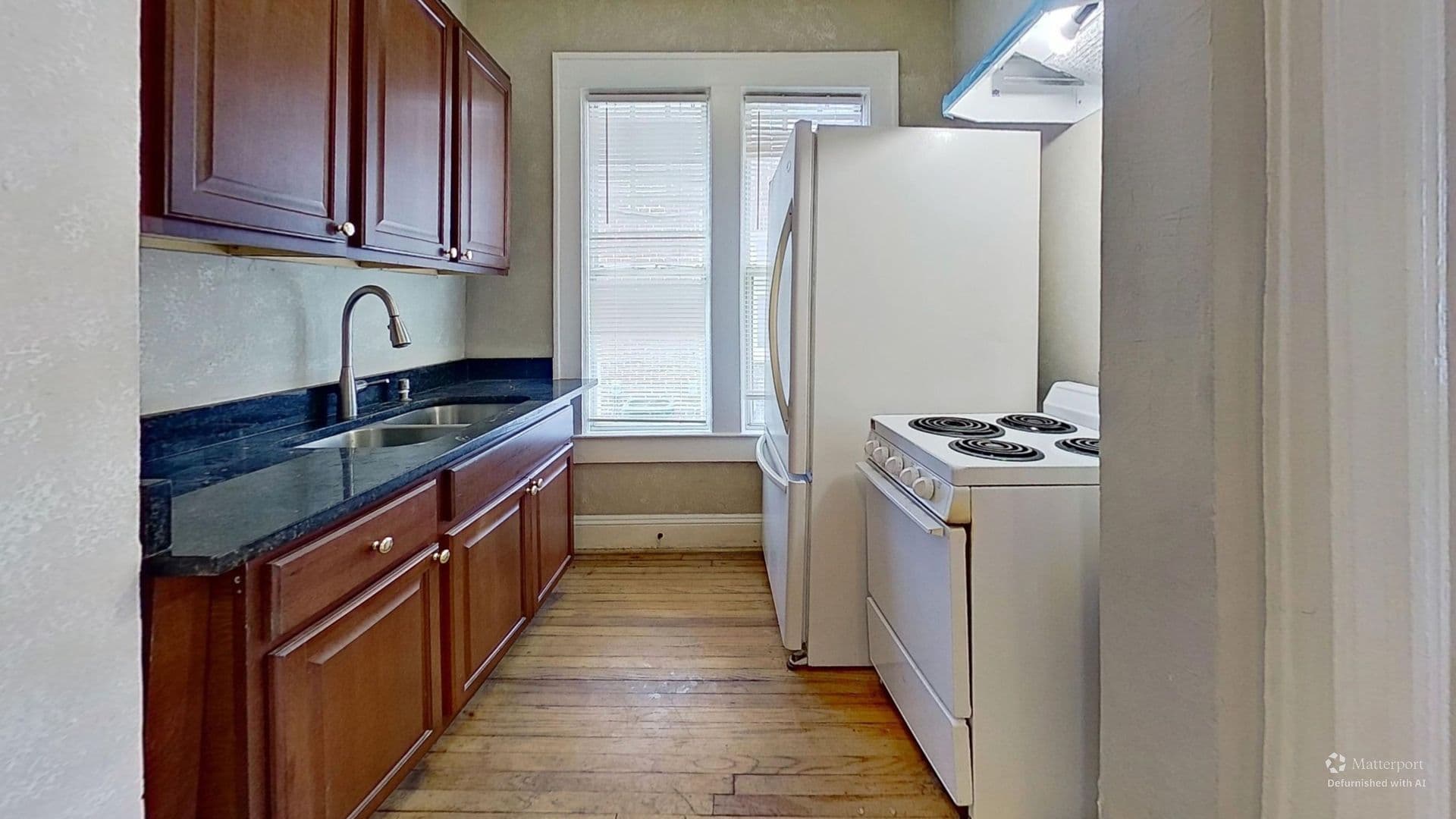 Jacksonville Apartment: 2619 College St