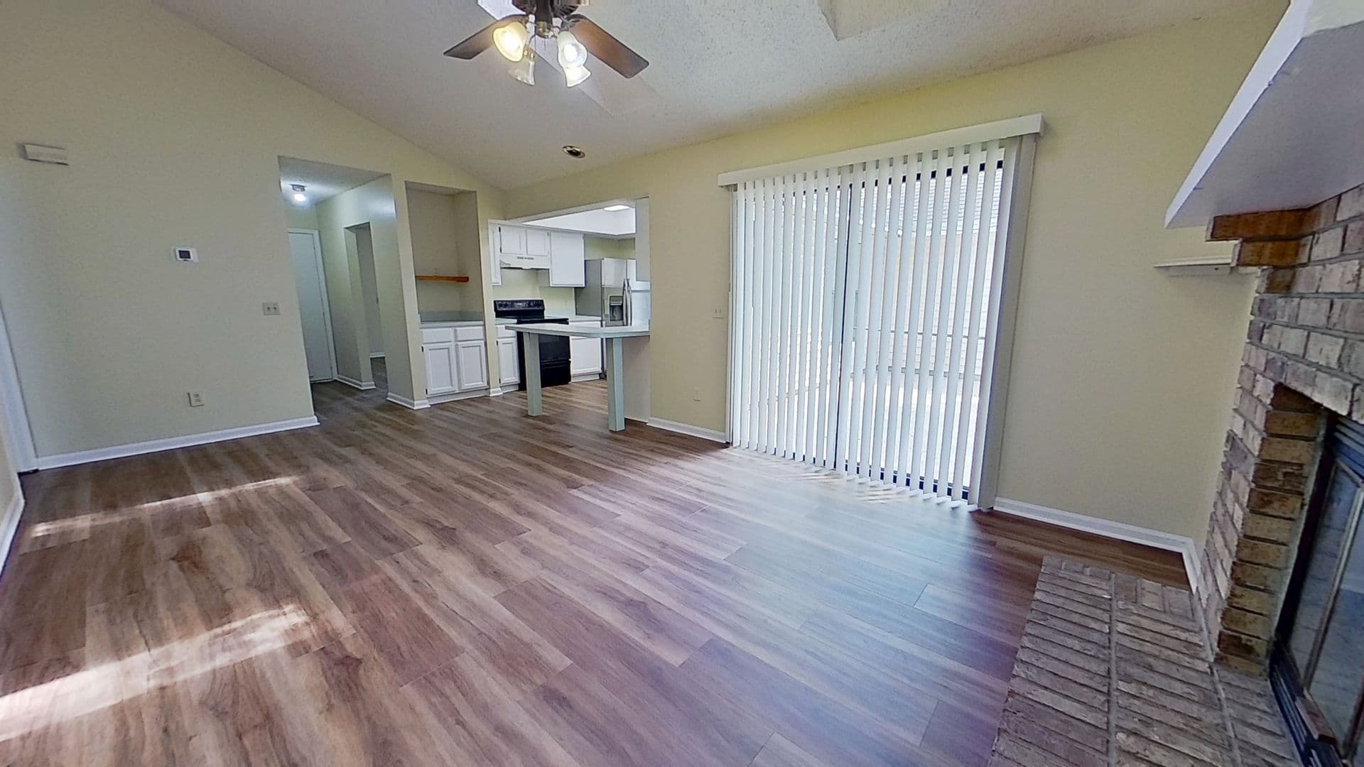 Jacksonville House: 12958 Medford Lane