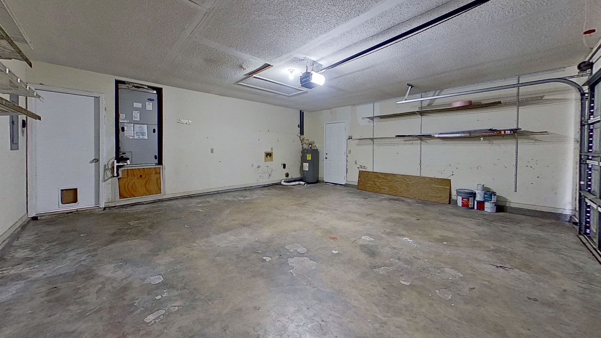 Jacksonville House: 12958 Medford Lane