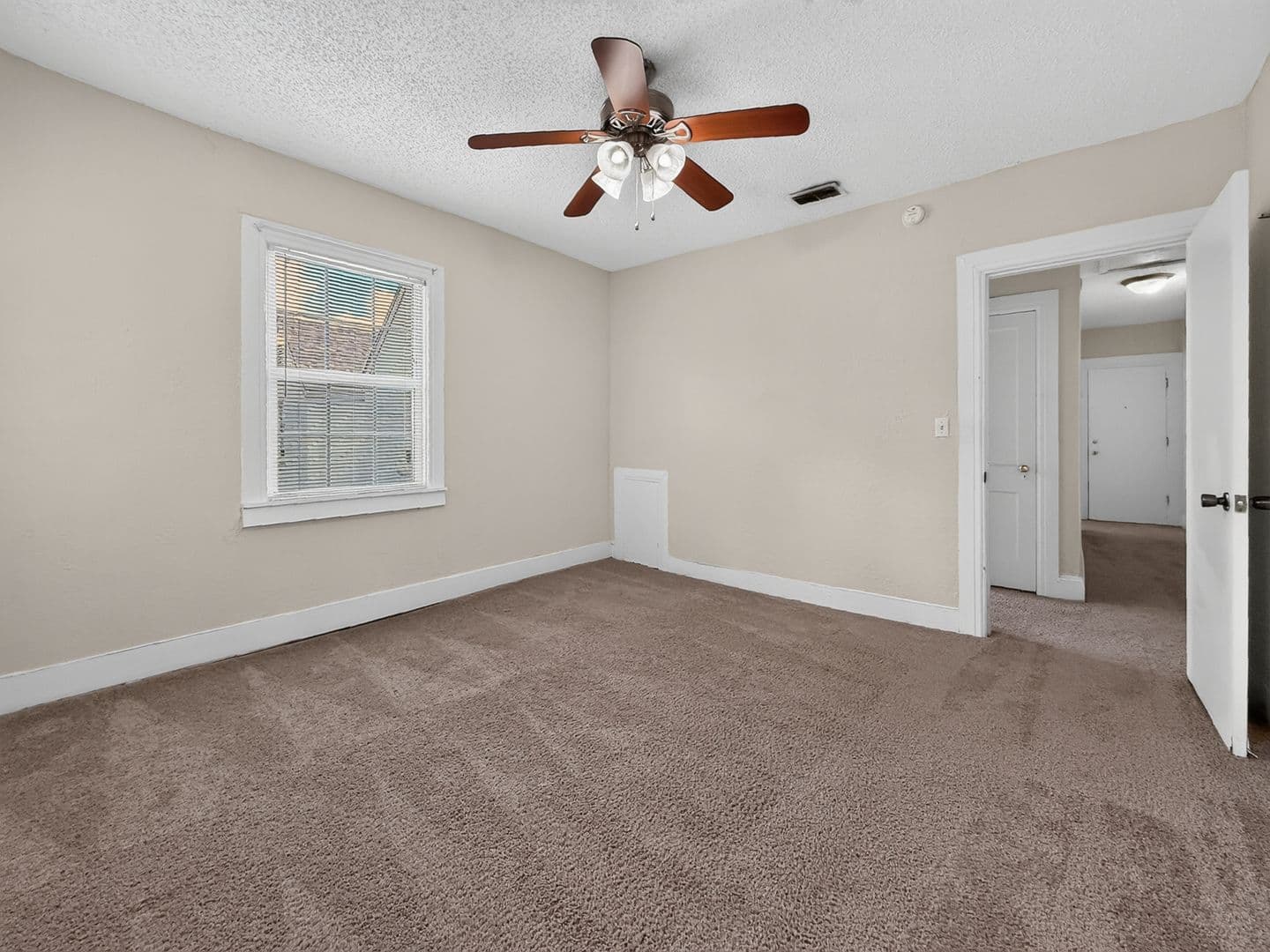 Jacksonville Apartment: 2671-2673 Forbes Street