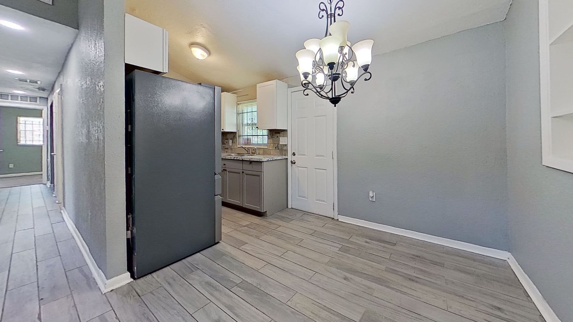 Jacksonville House: 9276 Greenleaf Rd