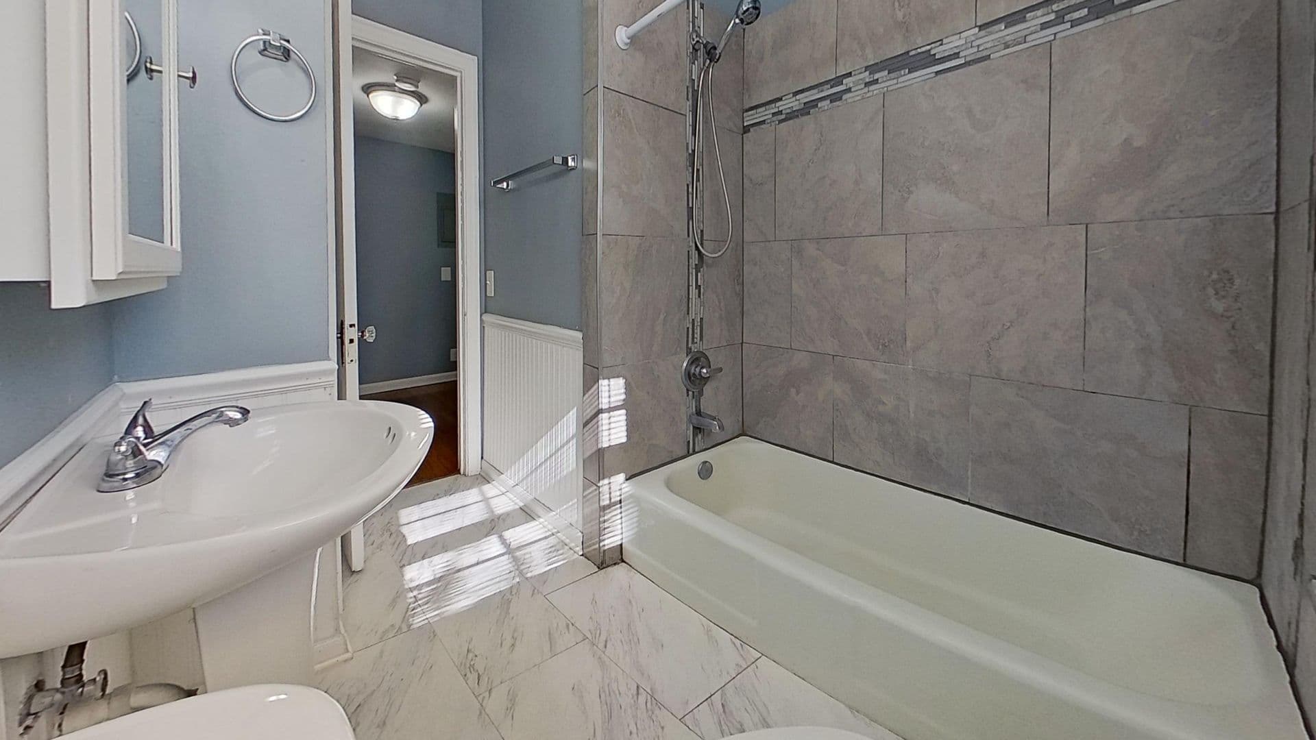 Jacksonville Apartment: 2966 Remington St