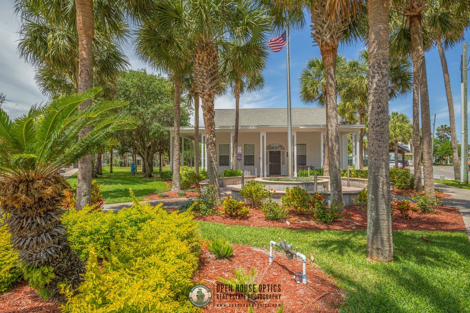 Atlantic Beach House: 1615 Seminole Road