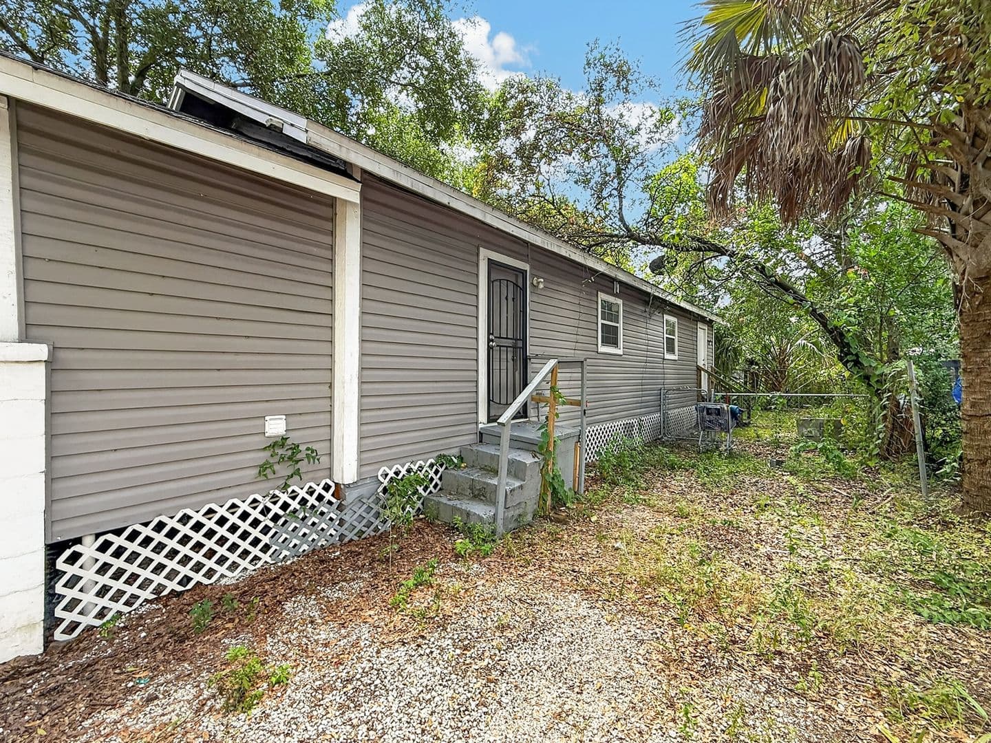 Jacksonville House: 1524 Pasco St.