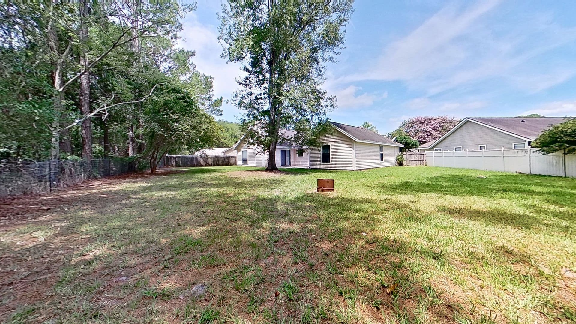 Jacksonville House: 12958 Medford Lane