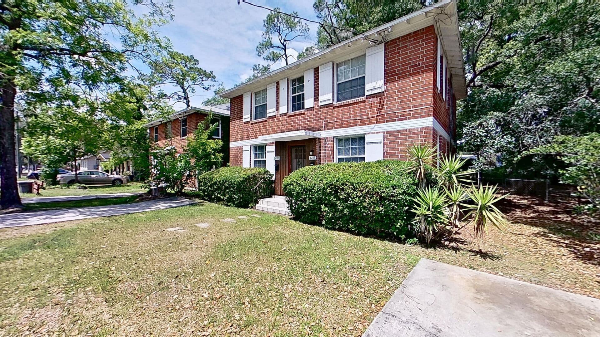 Jacksonville Multiplex: 3233-3235 Post St