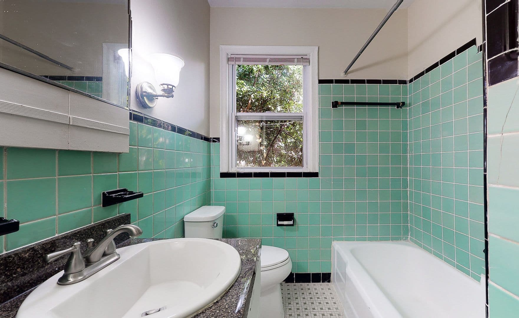 Jacksonville Apartment: 1274 - 1276 Belmont Terr