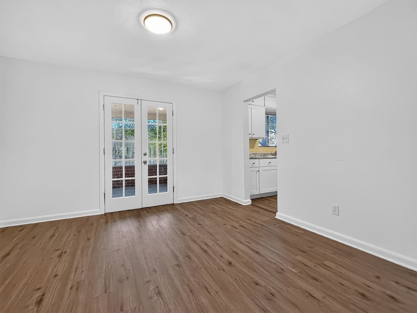 Jacksonville House: 2626 Oak Summit Drive