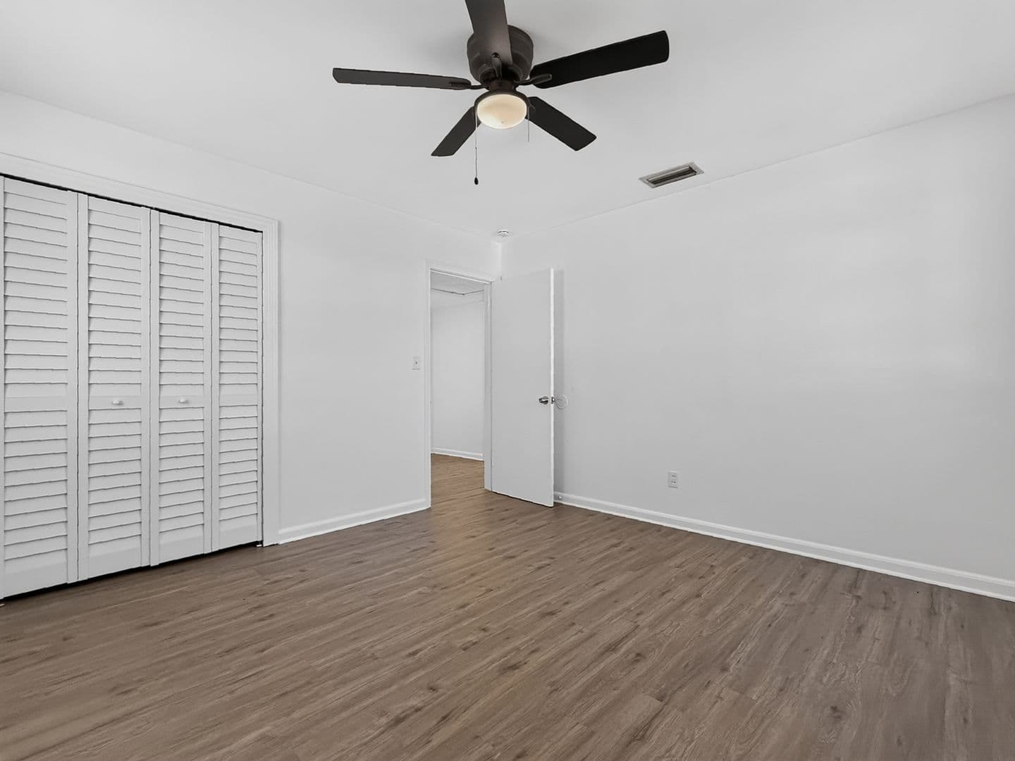 Jacksonville House: 2626 Oak Summit Drive