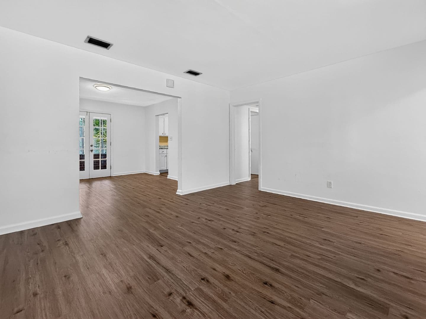 Jacksonville House: 2626 Oak Summit Drive