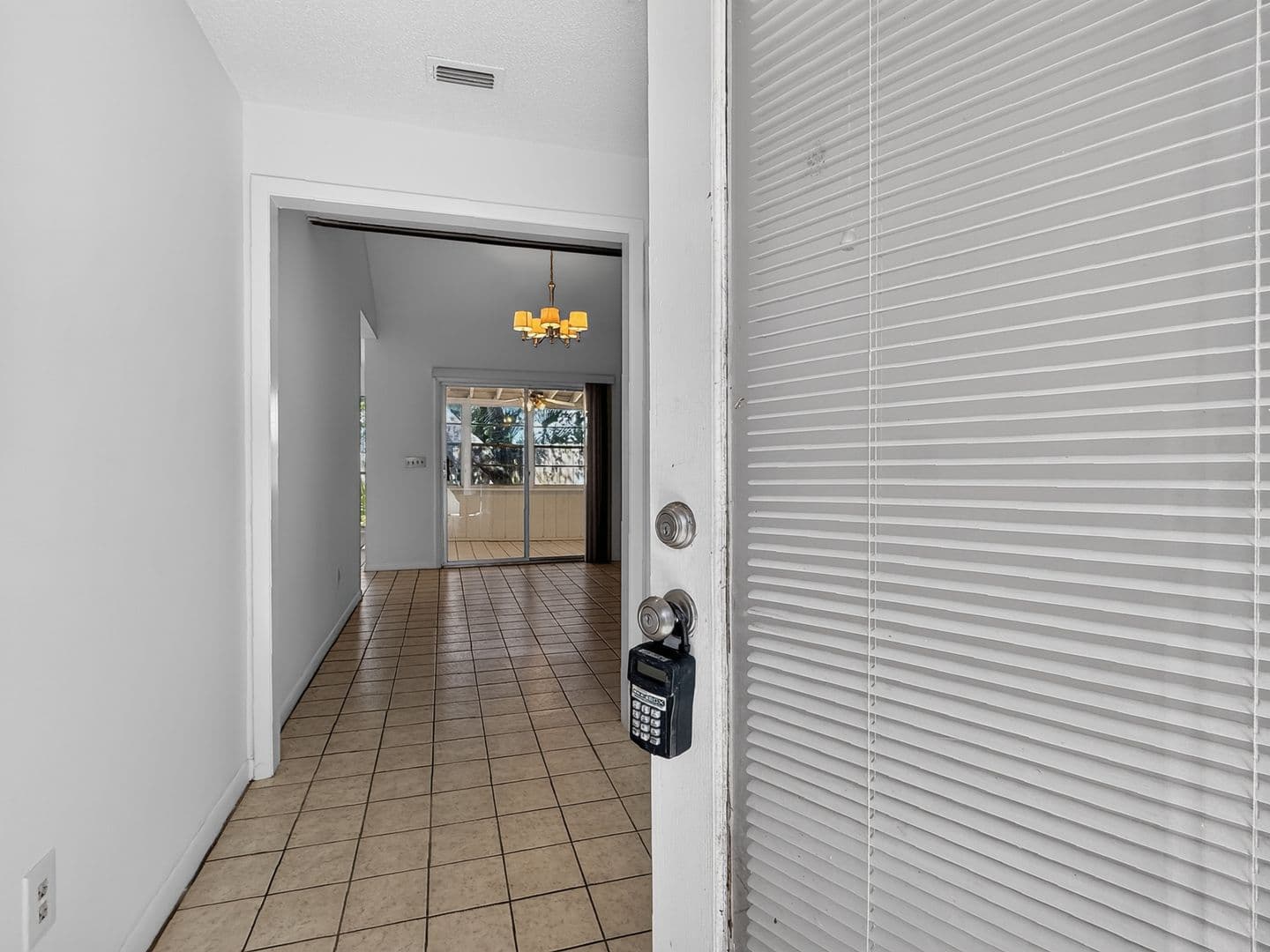 Atlantic Beach House: 1615 Seminole Road