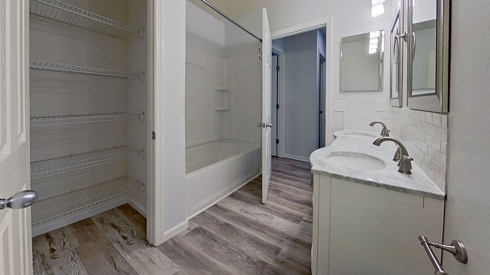 Jacksonville House: 12275 Deersong Dr.