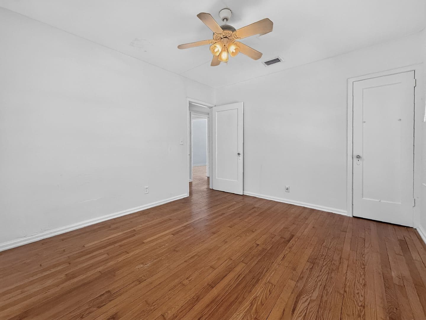 Jacksonville Apartment: 1529 McDuff Ave S