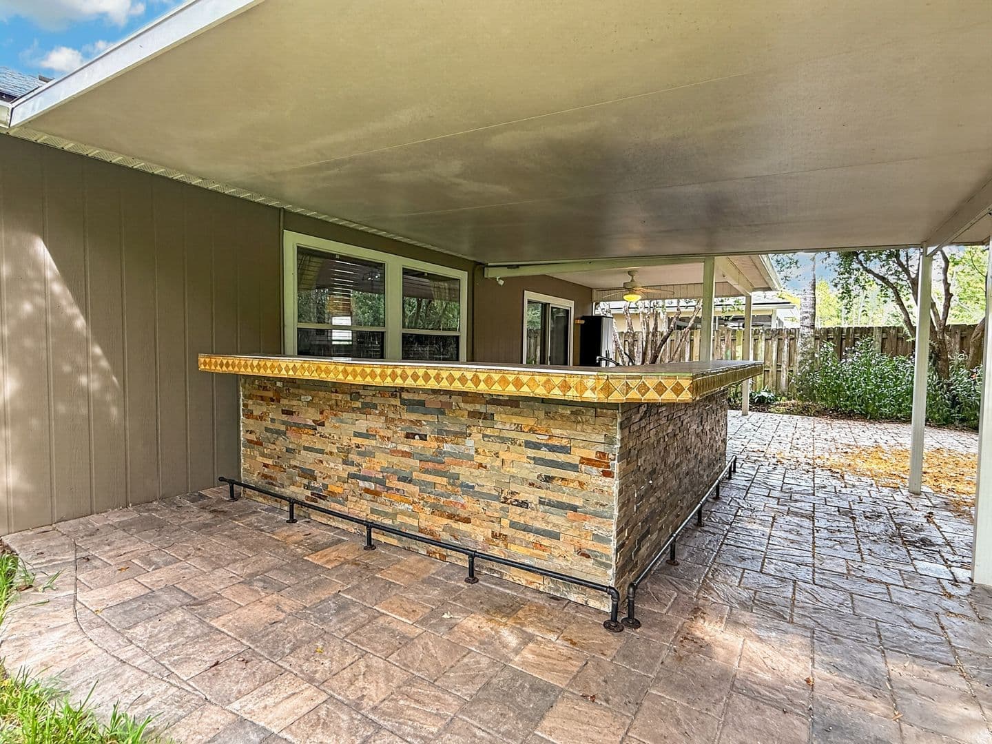 Middleburg House: 1818 Hollow Glen Dr.