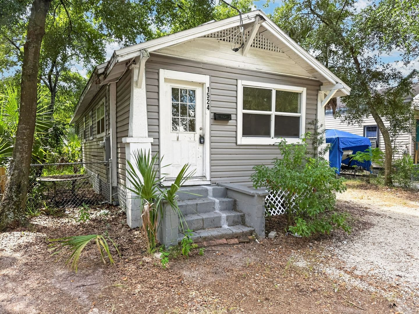 Jacksonville House: 1524 Pasco St.