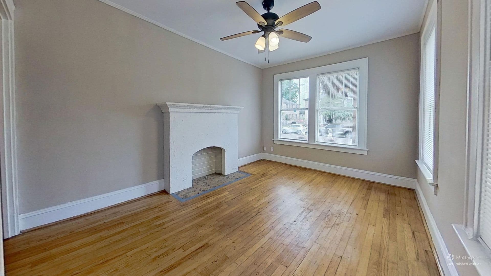 Jacksonville Apartment: 2619 College St