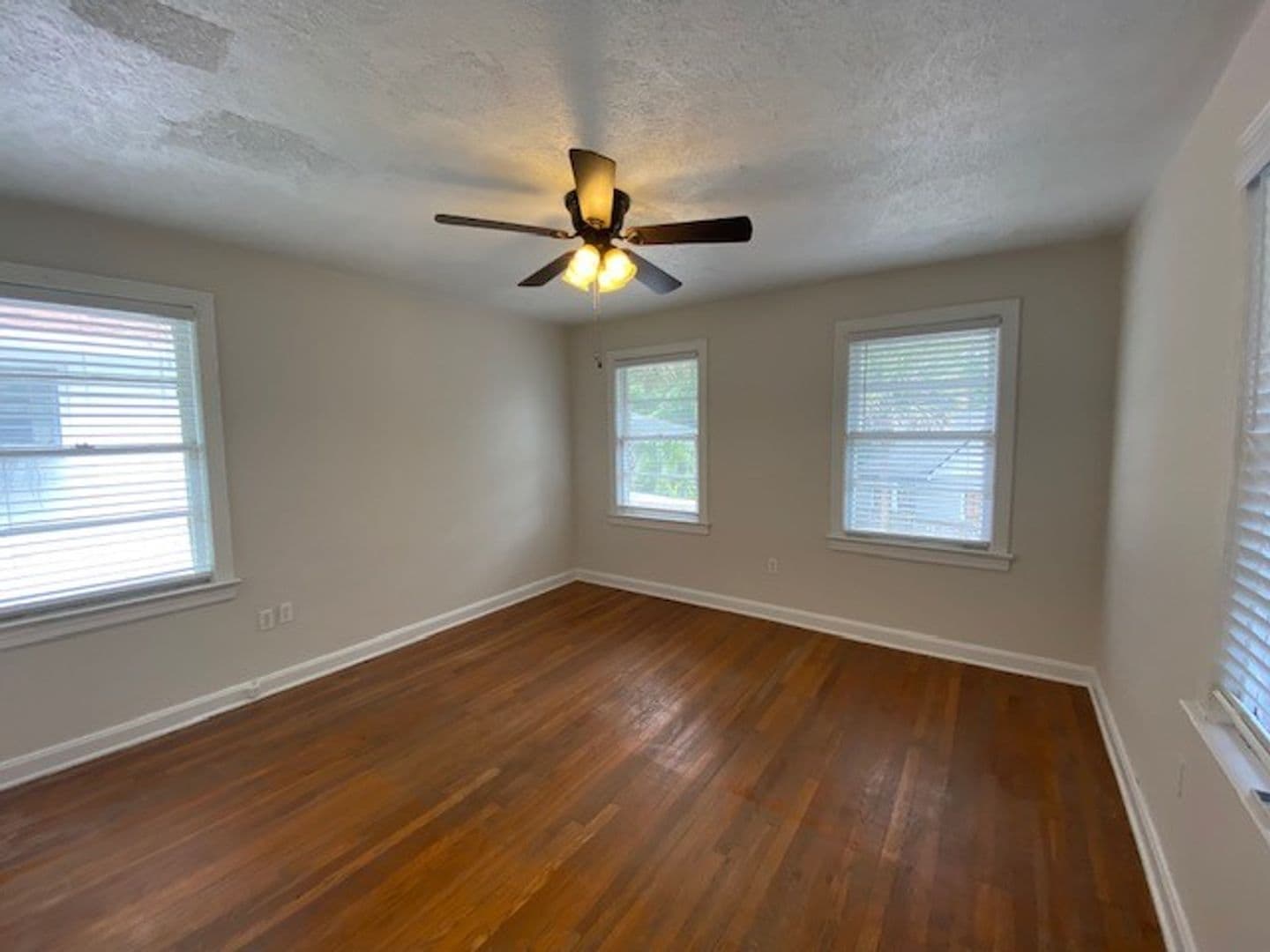 Jacksonville Apartment: 1639-1643 Larue Avenue