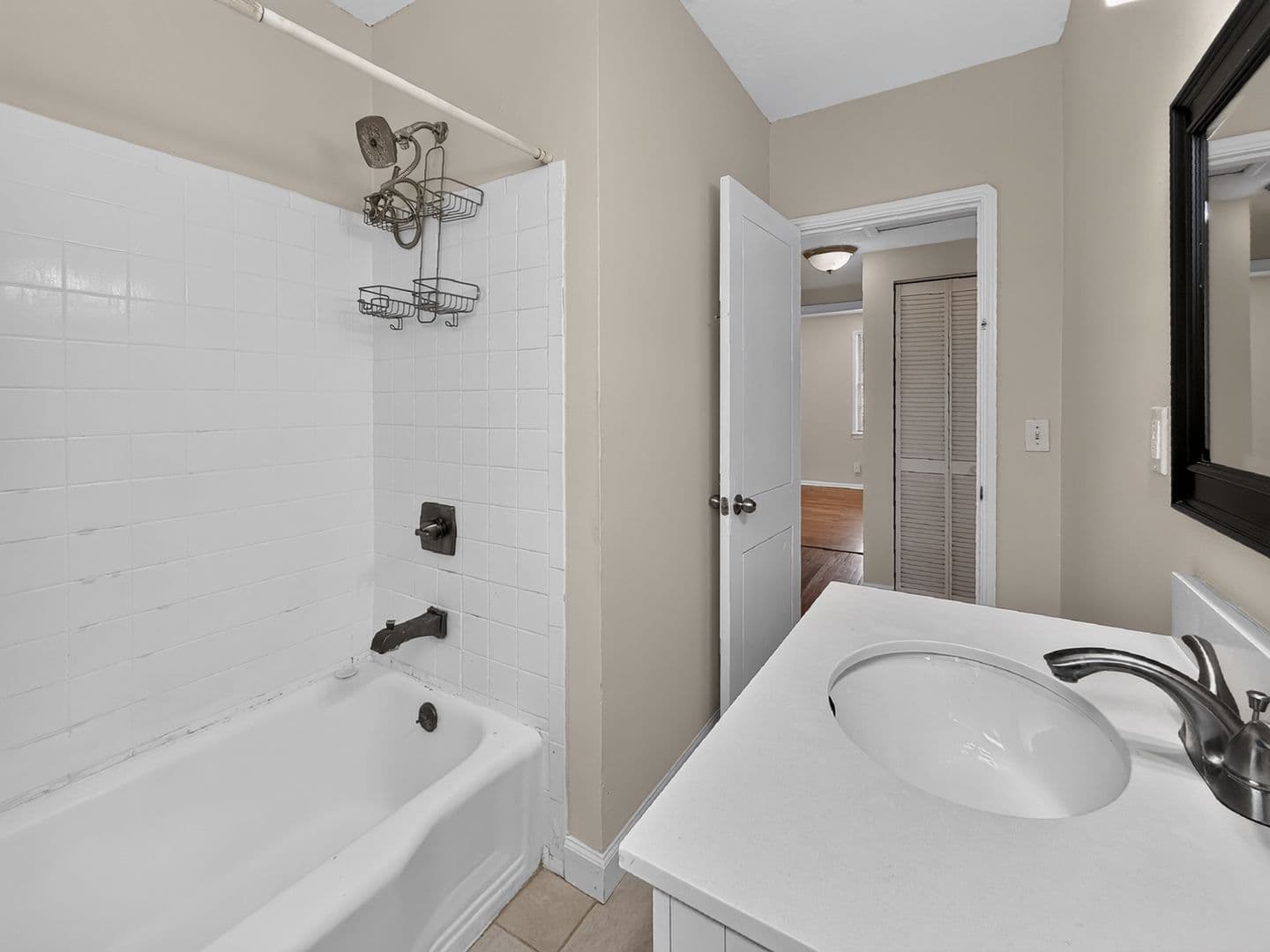 Jacksonville Apartment: 1545-1547  Flagler Avenue
