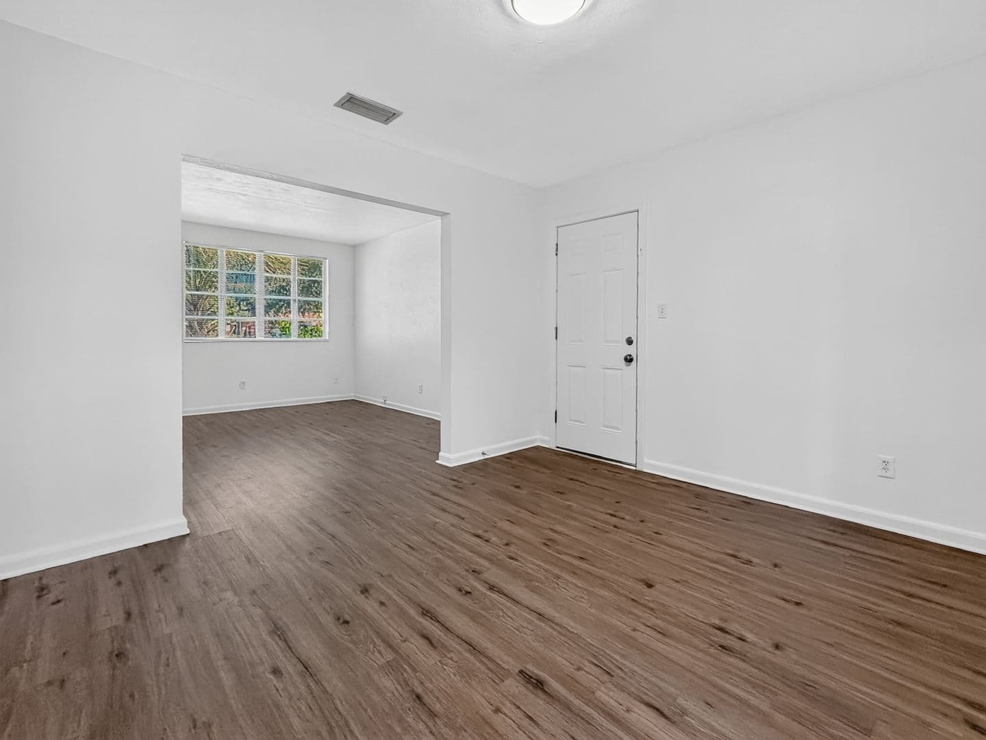 Jacksonville House: 2626 Oak Summit Drive
