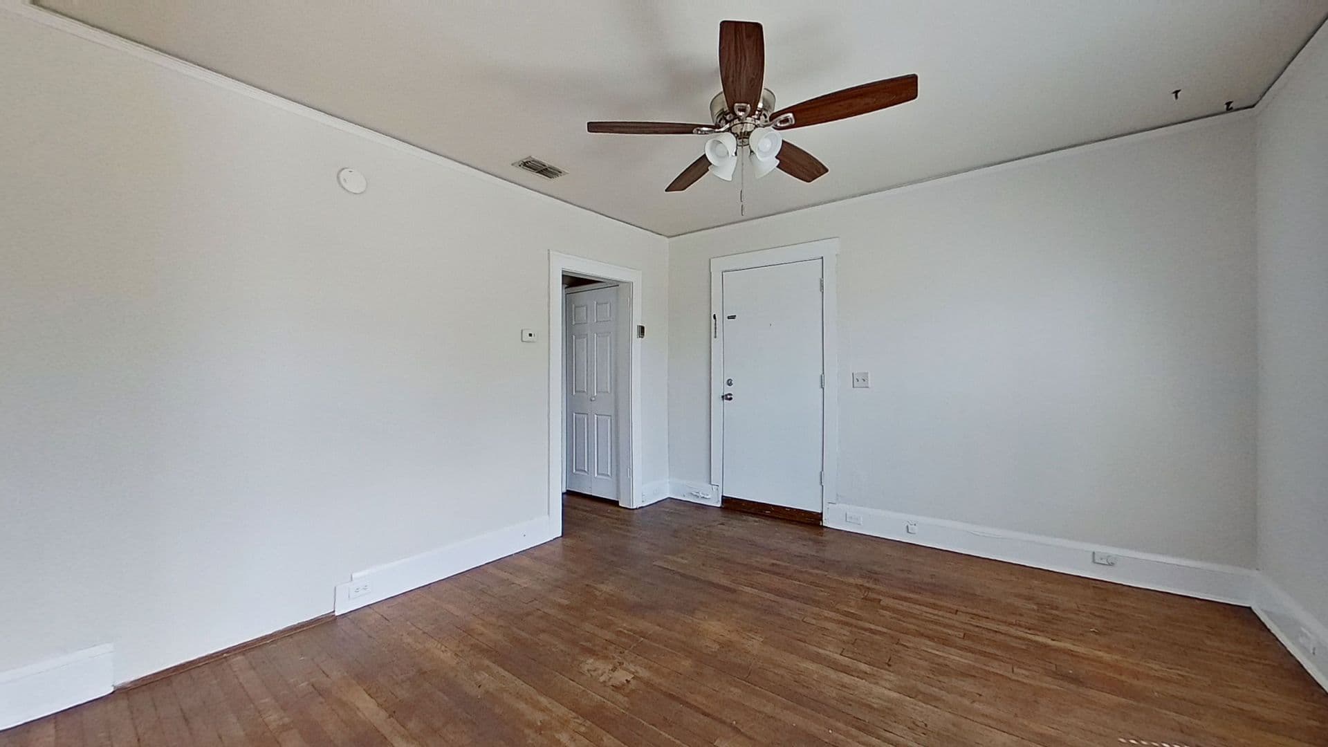 Jacksonville Apartment: 1279 Belmont Terrace